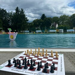 Schach im Freibad